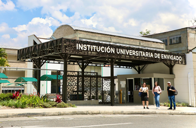 La Institución Universitaria de Envigado, primera IES pública del país, en obtener el otorgamiento de la norma ISO 21001:2018 en Gestión de Organizaciones Educativas